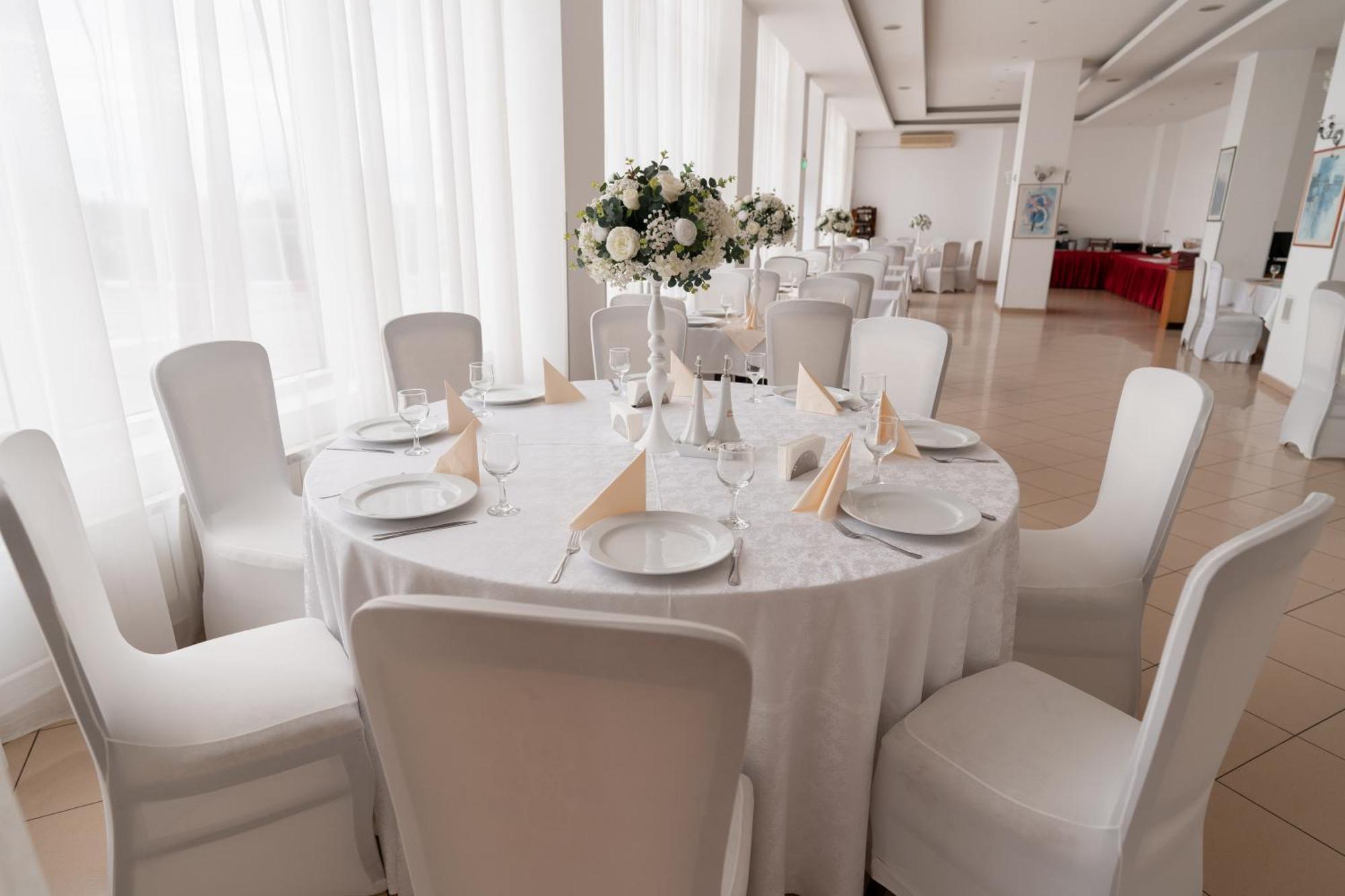 Hotel Dana Satu Mare Eksteriør bilde